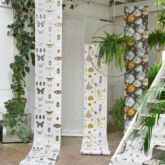 Honesty Wallpaper W0092 02 by Clarke and Clarke in Ivory Gold