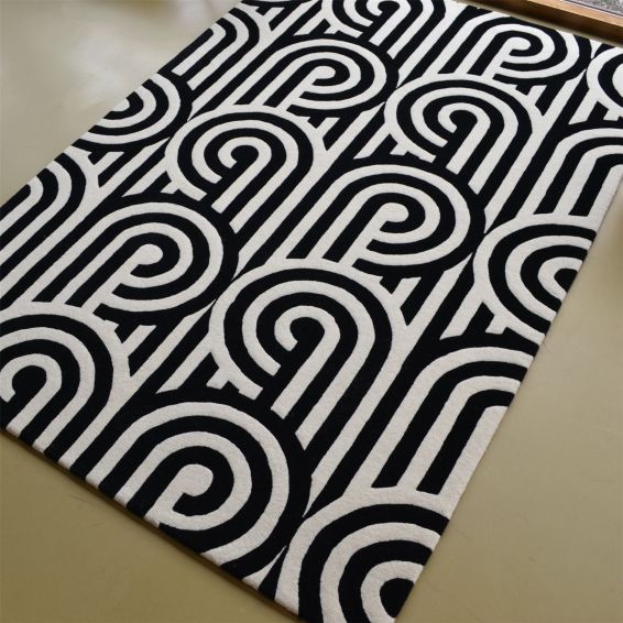 Turnabouts Rugs 039205 in Black by Florence Broadhurst