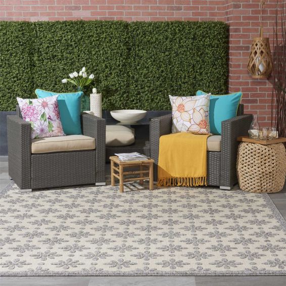 Cozumel CZM03 Indoor Outdoor floral Rugs in Cream