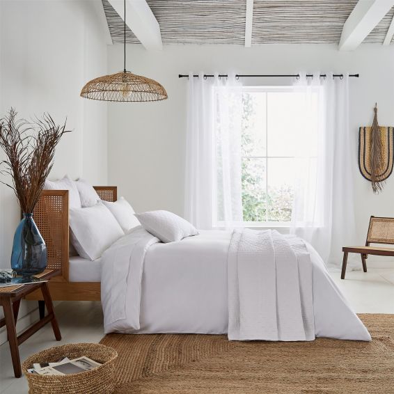 Plain Dye Cotton Bedding by Ted Baker in White