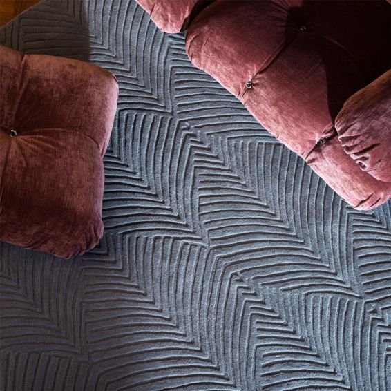 Folia Carved Wool Rugs 38904 by Wedgwood in Cool Grey