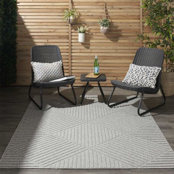 Cozumel CZM05 Indoor Outdoor Geometric Rugs in Light Grey