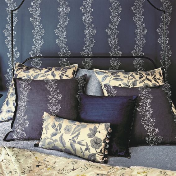 Sparkle Coral Wallpaper 213039 by Sanderson in Silver Indigo Blue