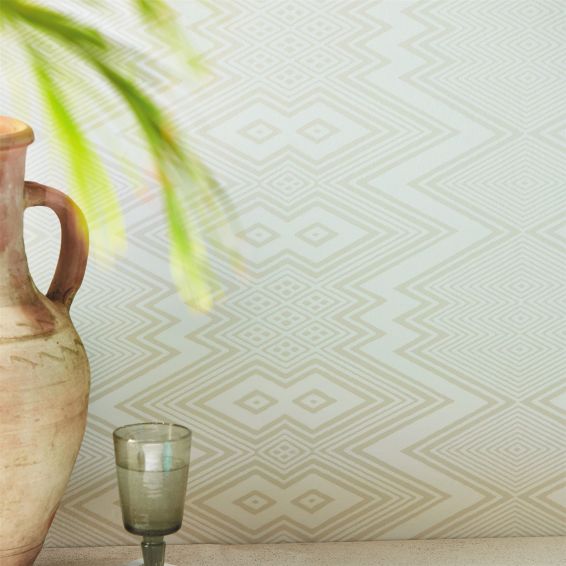 Ankara Wallpaper 2112847 by Harlequin in Sail Cloth Diffused Light