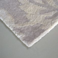 Wild Strawberry Rugs 38201 by Wedgwood