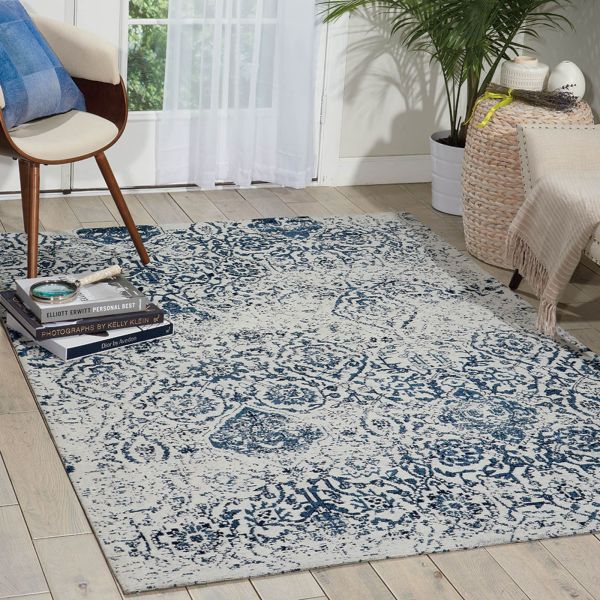 Damask Rugs DAS06 in Ivory and Navy by Nourison