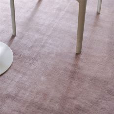 Modern Eberson Plain Ombre Rug in Tuberose Pink by Designers Guild
