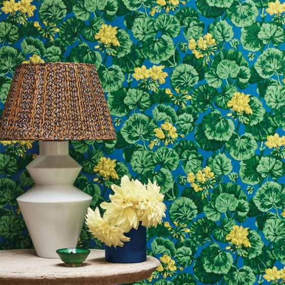 Geranium Wallpaper 11032 by Cole & Son in Electric Blue