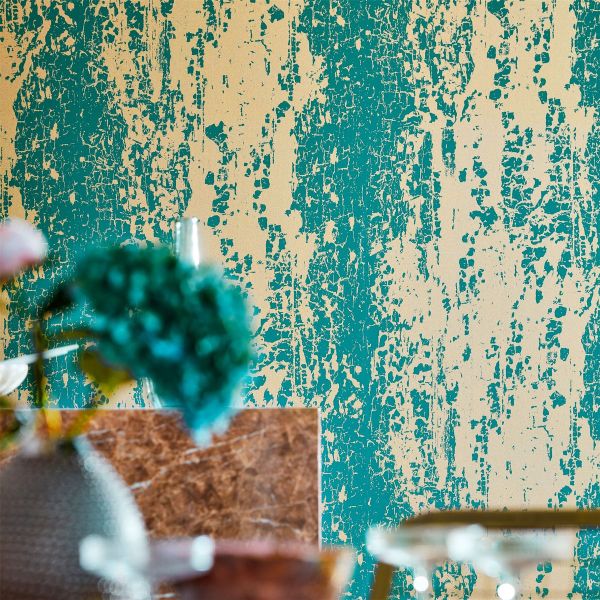 Eglomise Wallpaper 111744 by Harlequin in Emerald Rich Gold